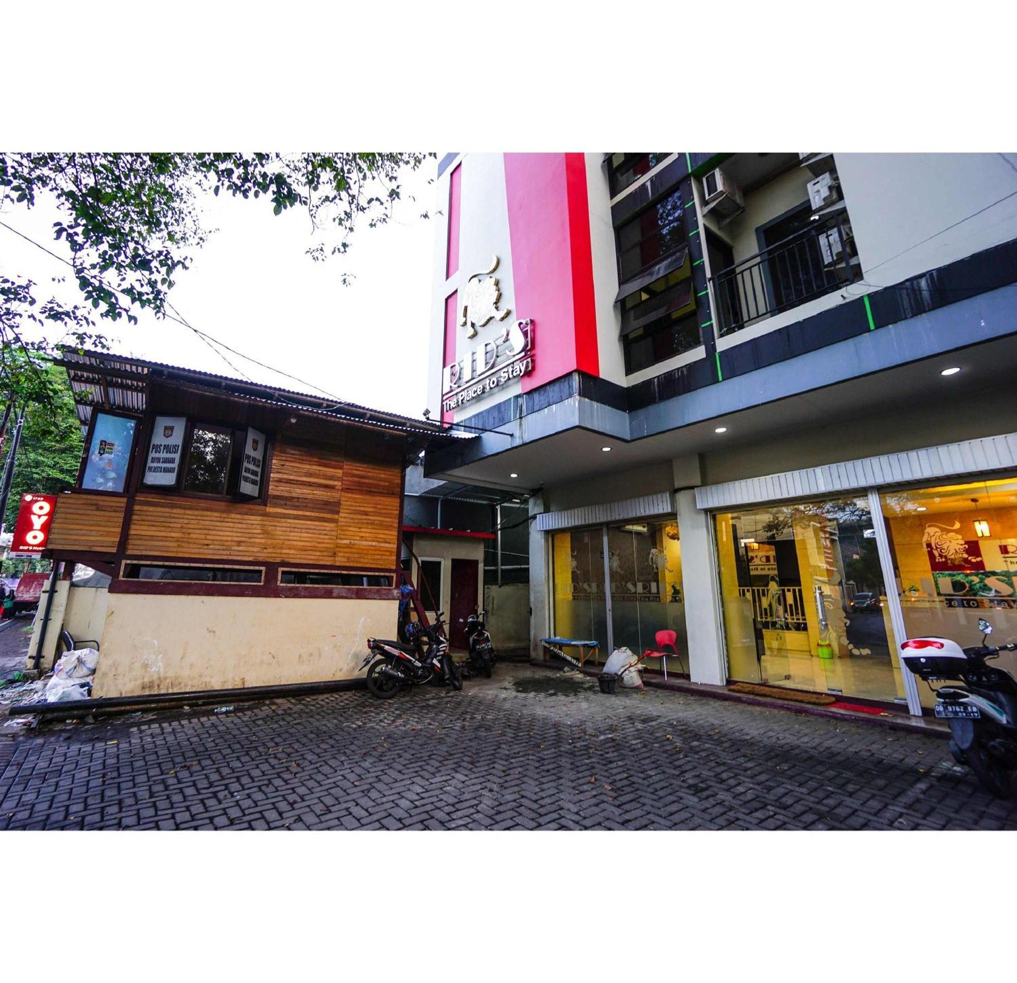 Hotel O Makassar Near Gereja Advent Tikala Baru Formerly Rid'S Hotel Manado Exterior foto